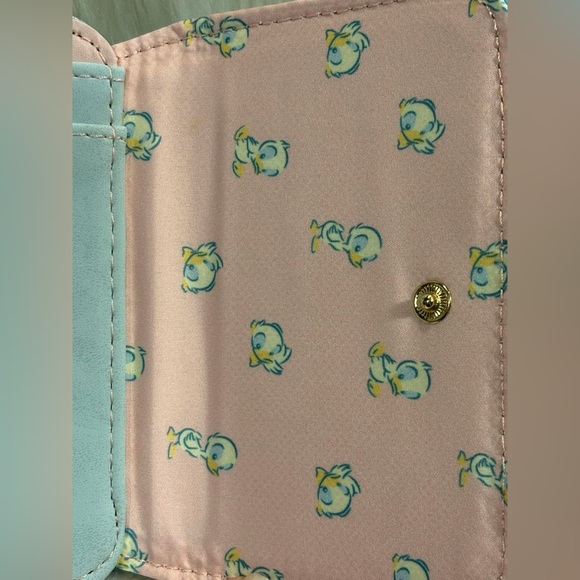 Disney Loungefly Stitch and Scrump Wallet - Picture 9 of 13